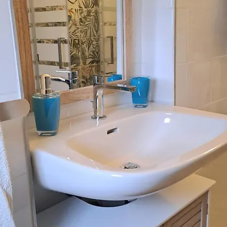 Blue Breeze Apartmán